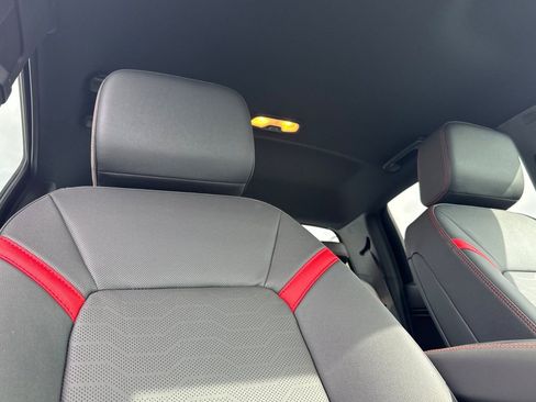 New 2025 Chevrolet Colorado Z71 w/ Technology Package image 14