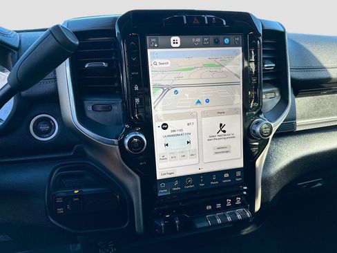 Used 2024 RAM 2500 Laramie image 26