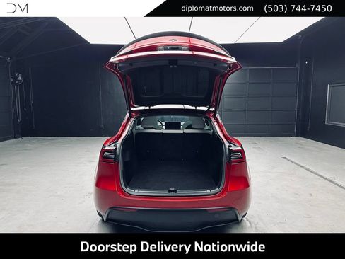 Used 2022 Tesla Model Y Performance AWD/4WD image 39