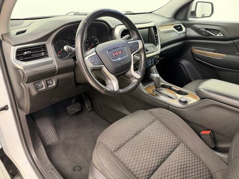 Used 2018 GMC Acadia SLE image 4