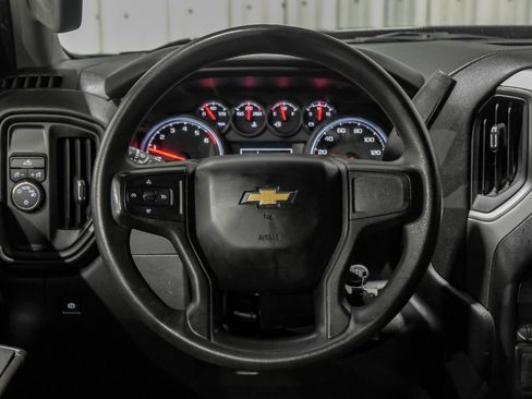Used 2021 Chevrolet Silverado 1500 Custom image 15