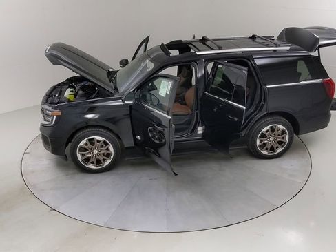 New 2025 Ford Expedition King Ranch image 58