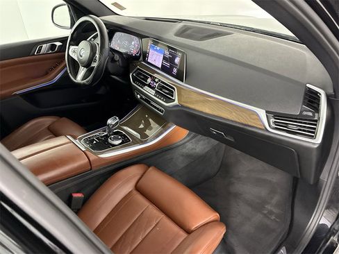 Used 2019 BMW X5 xDrive40i w/ M Sport Package image 37