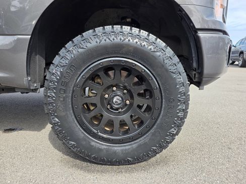Used 2018 Ford F150 XL w/ Equipment Group 101A Mid AWD/4WD image 11