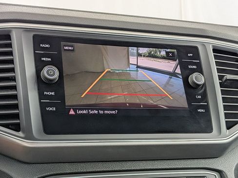 Used 2019 Volkswagen Atlas SE w/ Towing Package AWD/4WD image 21