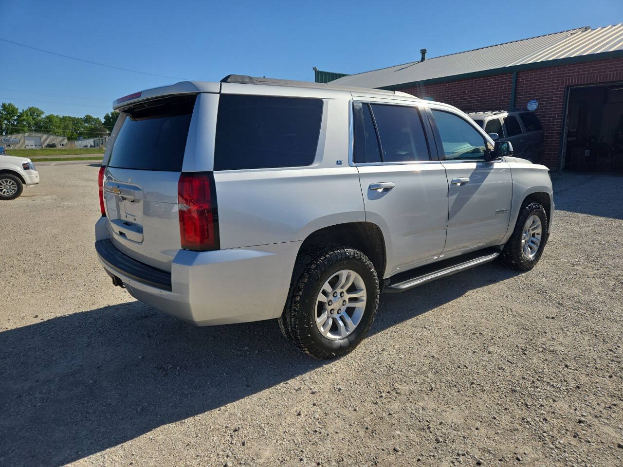 Used 2016 Chevrolet Tahoe LT AWD/4WD image 3