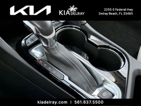 Used 2024 Buick Encore GX Preferred FWD image 22