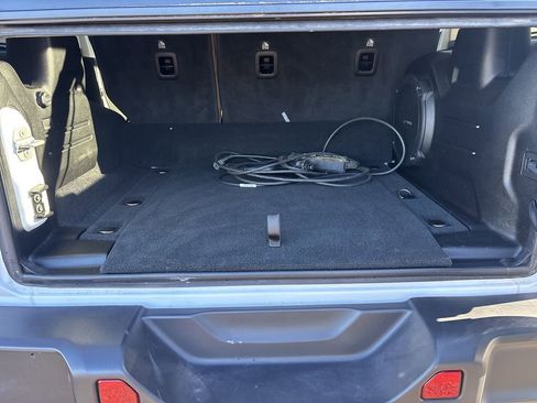 Used 2023 Jeep Wrangler Unlimited Sahara w/ Cold Weather Group image 30