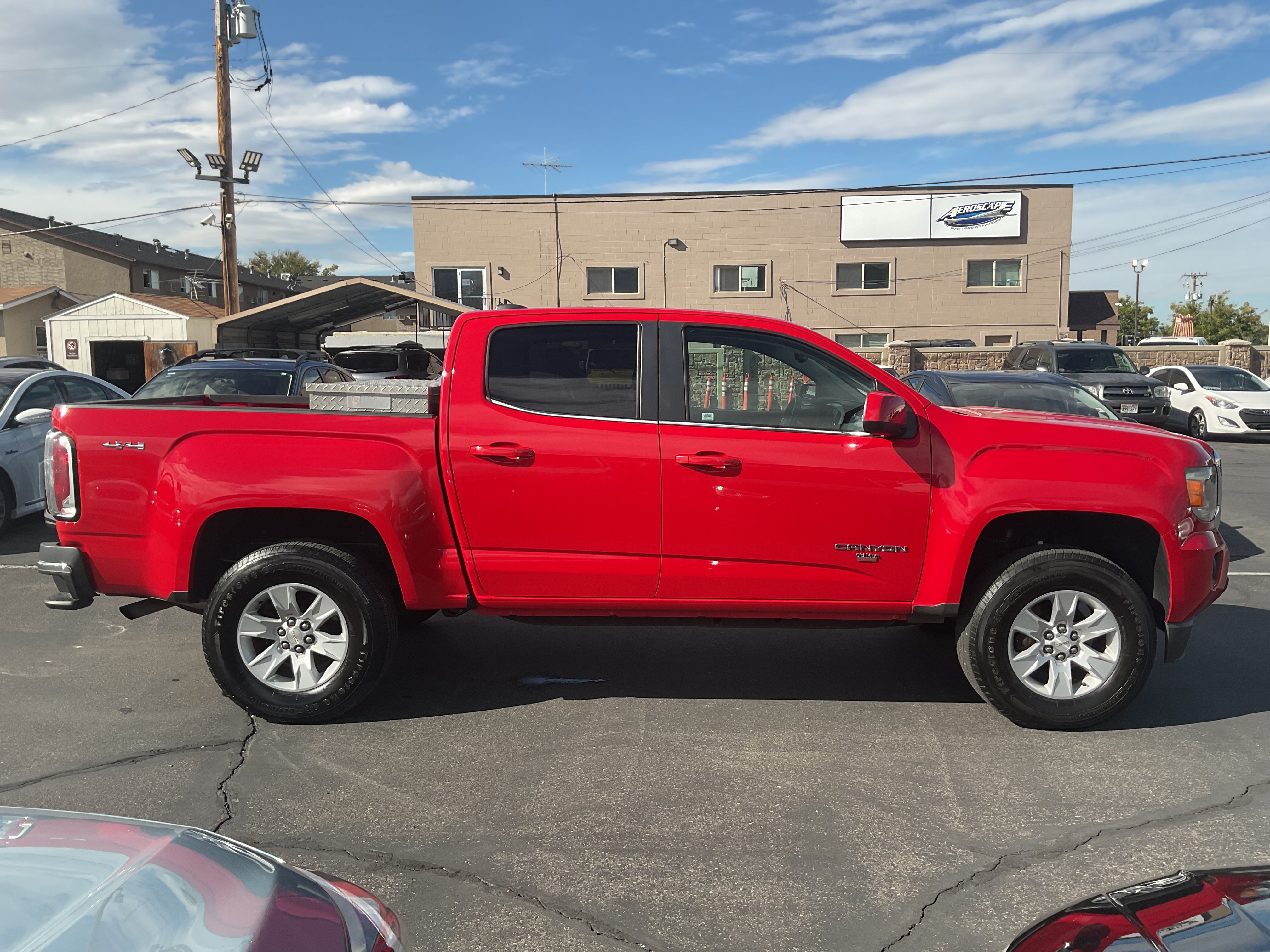 Used 2015 GMC Canyon SLE w/ SLE Convenience Package AWD/4WD image 4