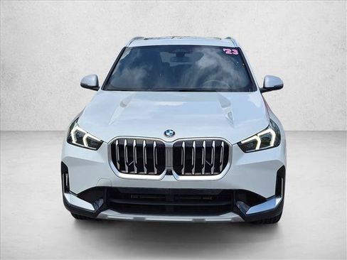 Used 2023 BMW X1 xDrive28i w/ Premium Package AWD/4WD image 2