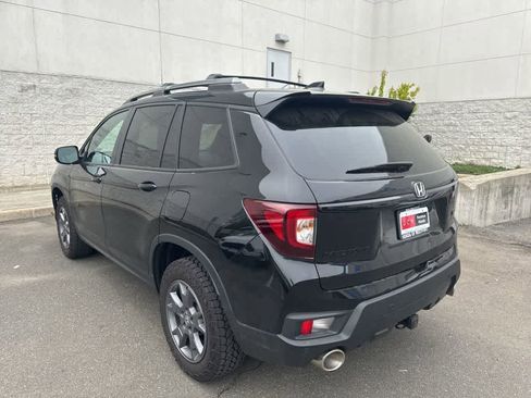 Used 2024 Honda Passport TrailSport image 17