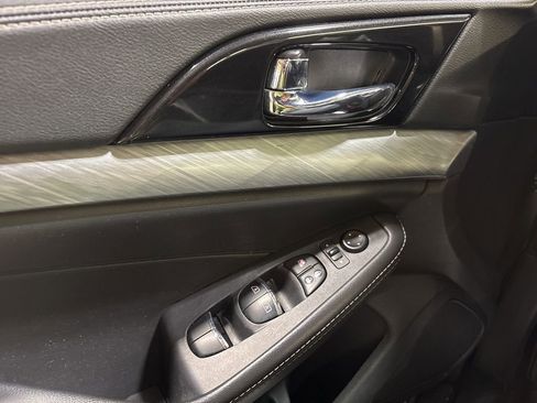 Used 2017 Nissan Maxima 3.5 SL image 28