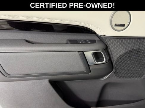 Certified 2025 Land Rover Discovery S AWD/4WD image 15