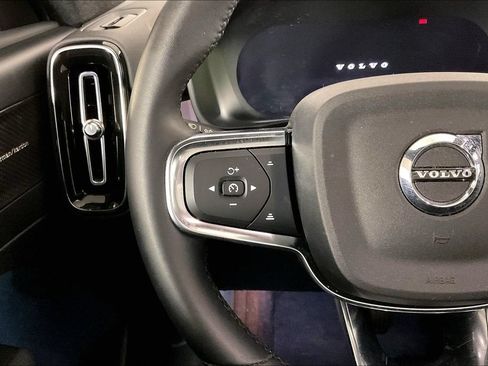 Used 2023 Volvo C40 P8 Recharge Ultimate AWD/4WD image 18