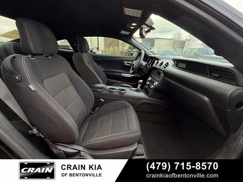 Used 2016 Ford Mustang Coupe w/ Equipment Group 051A image 29