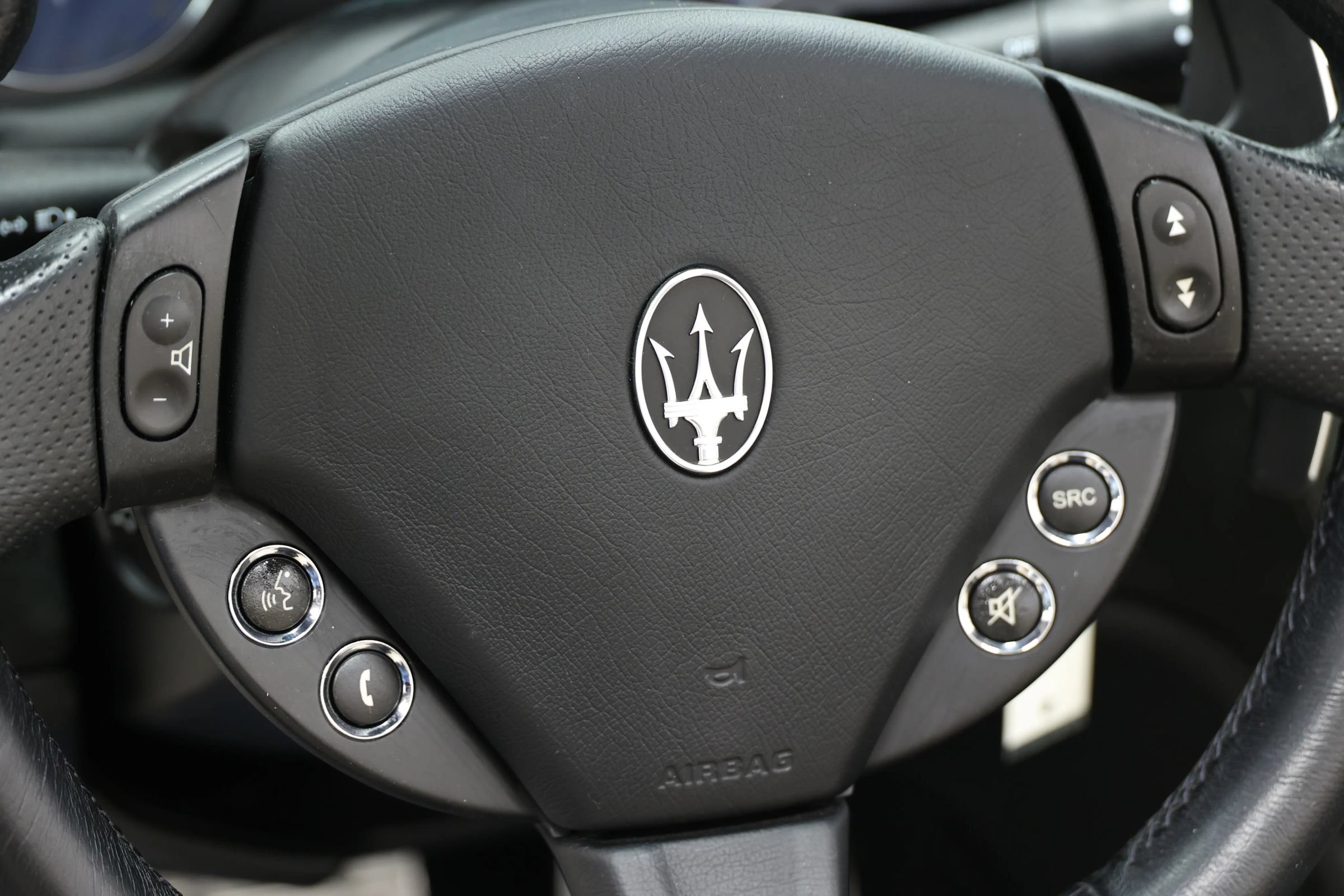 Used 2018 Maserati GranTurismo Sport RWD image 23