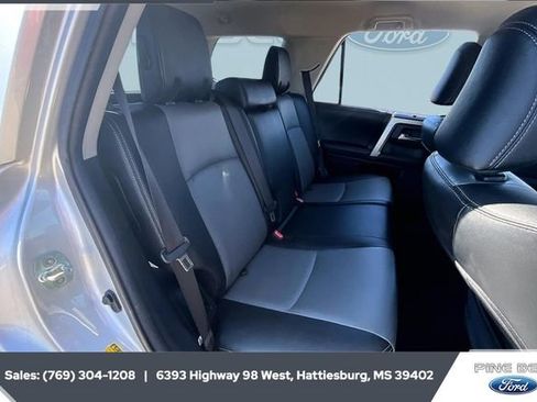 Used 2024 Toyota 4Runner SR5 Premium image 20