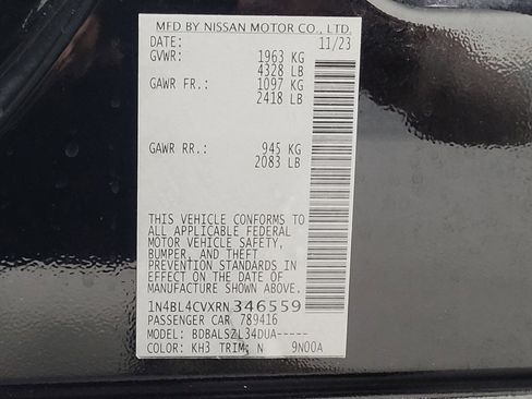 Used 2024 Nissan Altima 2.5 SR FWD image 33