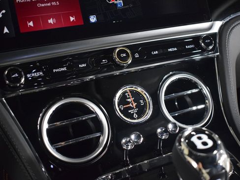 New 2025 Bentley Continental GT image 30