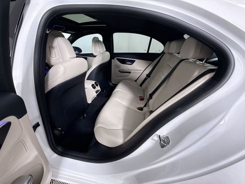 Certified 2025 Mercedes-Benz C 300 Sedan image 21