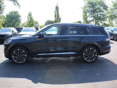 Certified 2024 Lincoln Aviator Reserve w/ Equipment Group 201A AWD/4WD image 8