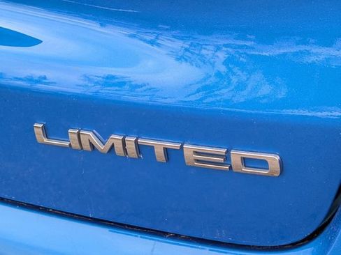Used 2024 Jeep Compass Limited AWD/4WD image 9