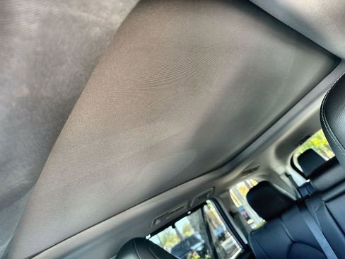 Used 2025 Toyota Grand Highlander AWD Hybrid image 30