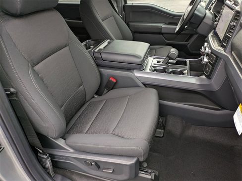 New 2025 Ford F150 XLT w/ Equipment Group 302A MID image 20