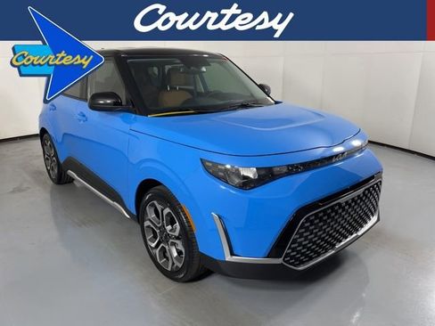 New 2025 Kia Soul EX image 1