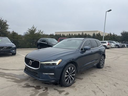 Used 2023 Volvo XC60 B5 Core image 1