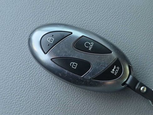 New 2026 Hyundai Elantra Sport w/ Cargo Package FWD image 32