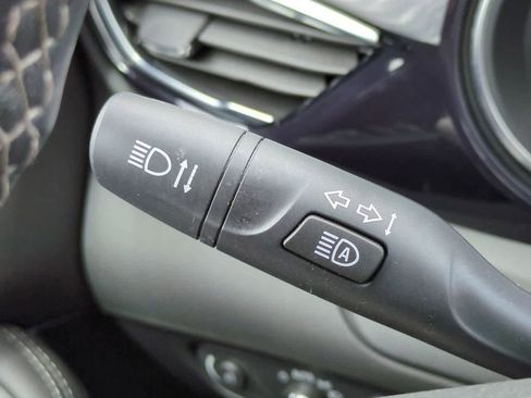 Used 2023 Buick Encore GX Preferred w/ Cold Weather Comfort Package AWD/4WD image 26