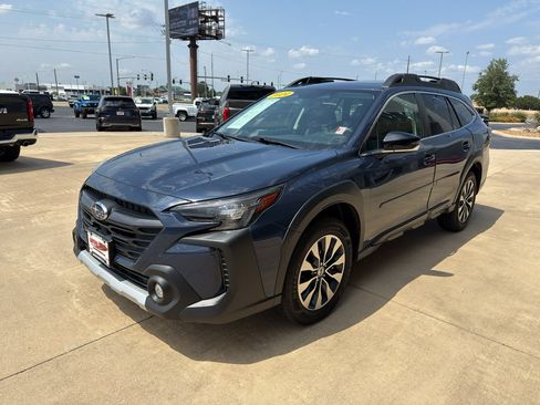 Used 2024 Subaru Outback Limited AWD/4WD image 5