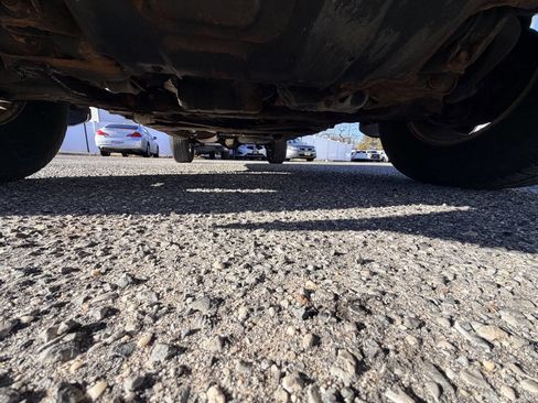 Used 2012 Nissan Frontier SV image 49