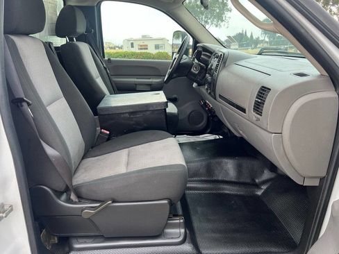 Used 2007 Chevrolet Silverado 3500 W/T image 15