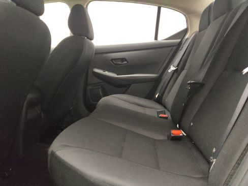 Used 2025 Nissan Sentra S FWD image 18