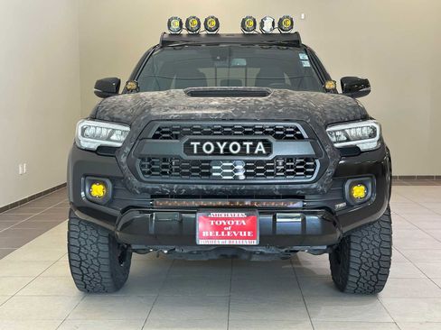 Used 2023 Toyota Tacoma TRD Sport image 6