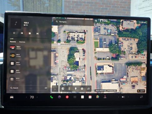 Used 2023 Tesla Model X AWD/4WD image 40