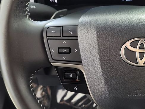 Used 2026 Toyota Camry SE FWD image 24