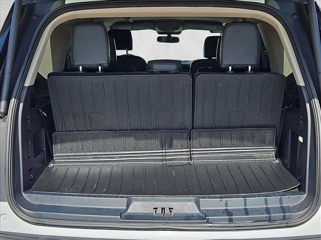 Used 2024 Ford Expedition XLT RWD image 6