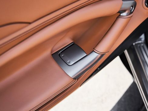 Used 2020 Ferrari F8 Tributo image 39