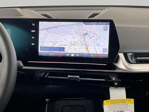 New 2026 BMW X2 xDrive28i AWD/4WD image 7