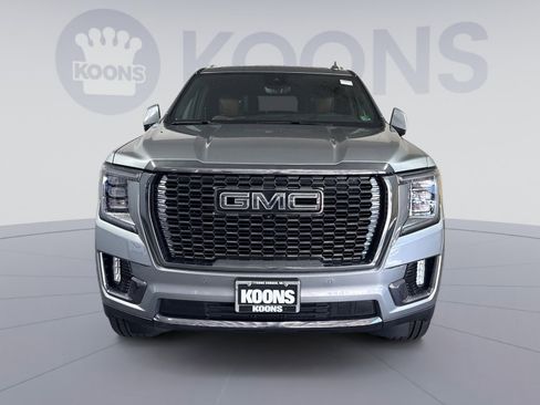 Used 2024 GMC Yukon Denali Ultimate AWD/4WD image 11