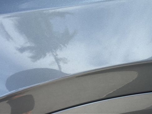 Used 2017 Volvo XC90 T5 Momentum w/ Vision Package image 8