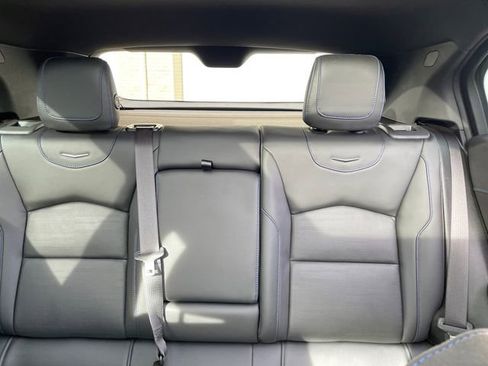 Used 2024 Cadillac XT4 Sport image 40