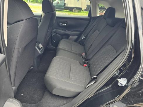 New 2027 Honda HR-V LX image 11