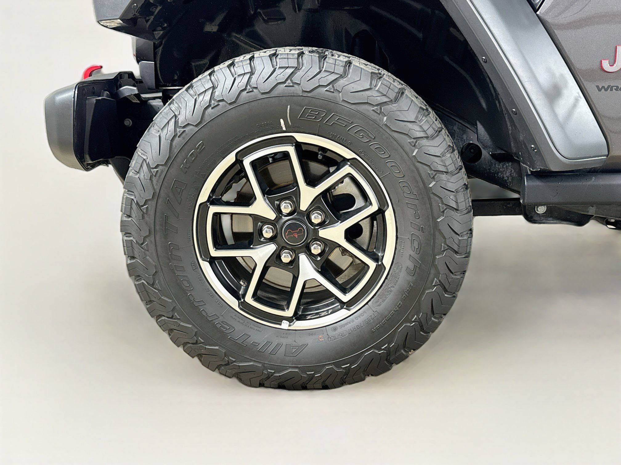 Certified 2025 Jeep Wrangler Unlimited Rubicon AWD/4WD image 24