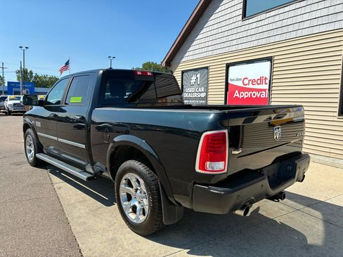 Used 2016 RAM 1500 Laramie AWD/4WD image 7