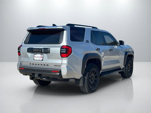 Used 2025 Toyota 4Runner TRD Off-Road Premium AWD/4WD image 5