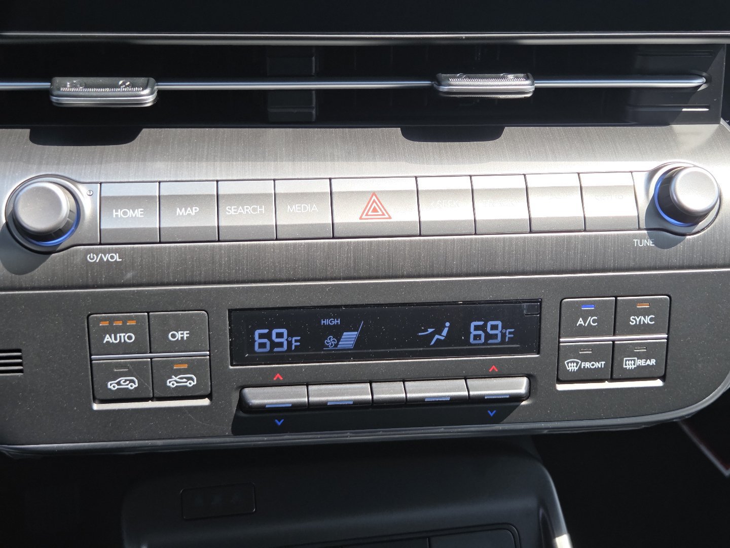 New 2026 Hyundai Kona Limited AWD/4WD image 42